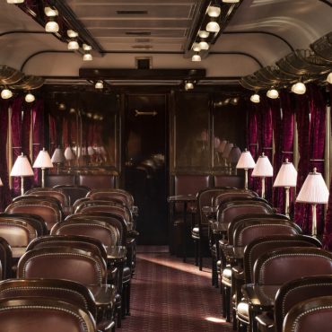 Voiture « Riviera » du train Orient Express / Groupe SNCF